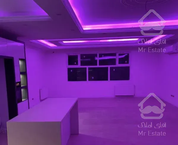 100متر/دو خواب/ کلید نخورده/ژورنالی/گلستان یکم