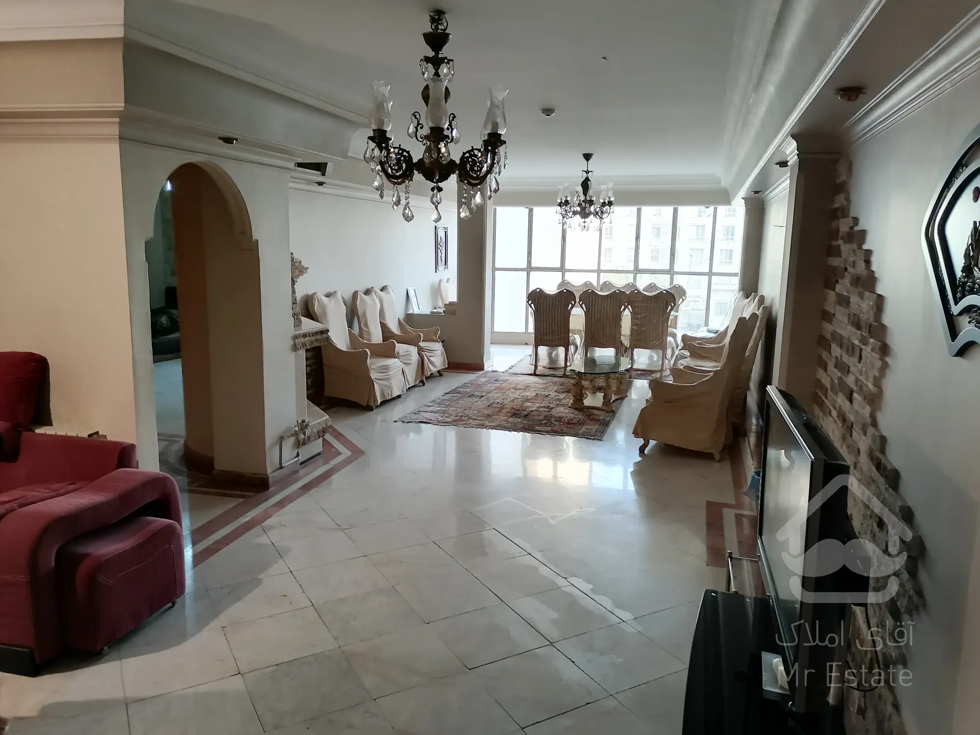 ۱۳۸ متر بهترین لوکیشن سعادت آباد