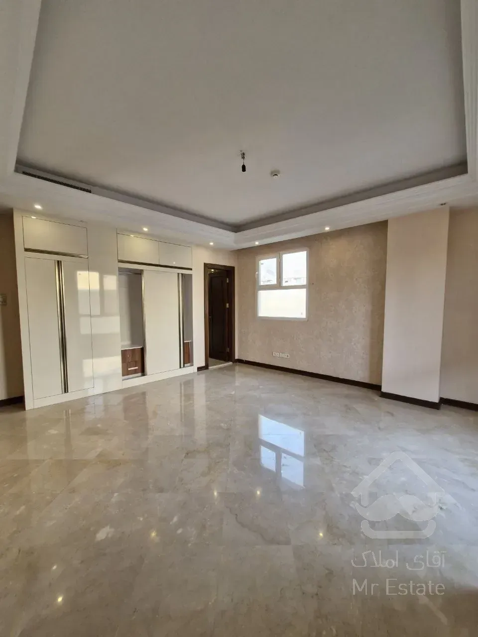 فروش آپارتمان ۲۱۳ متر تجریش فول مشاعات