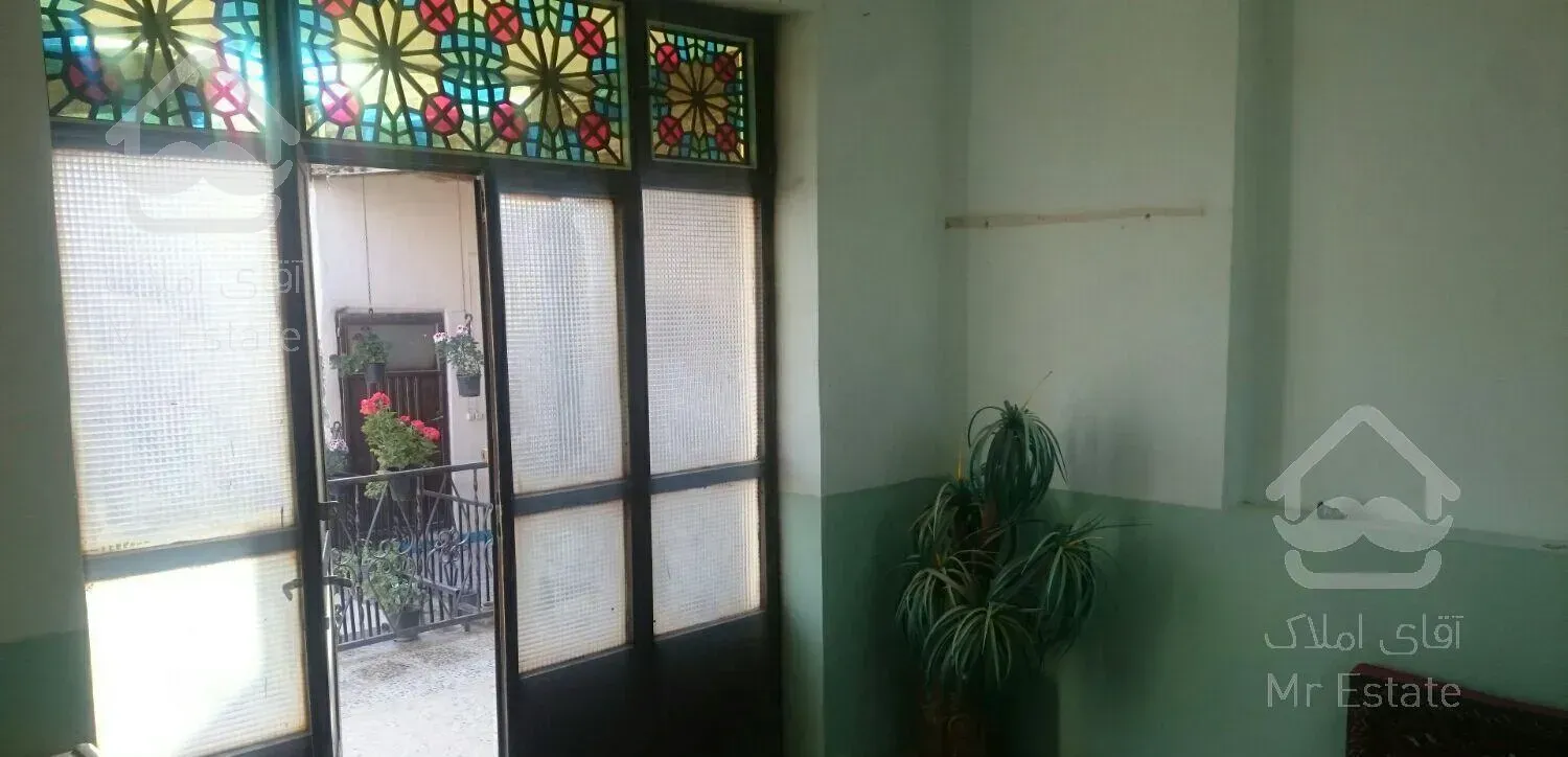 اقامتگاه سنتی در باغبادران