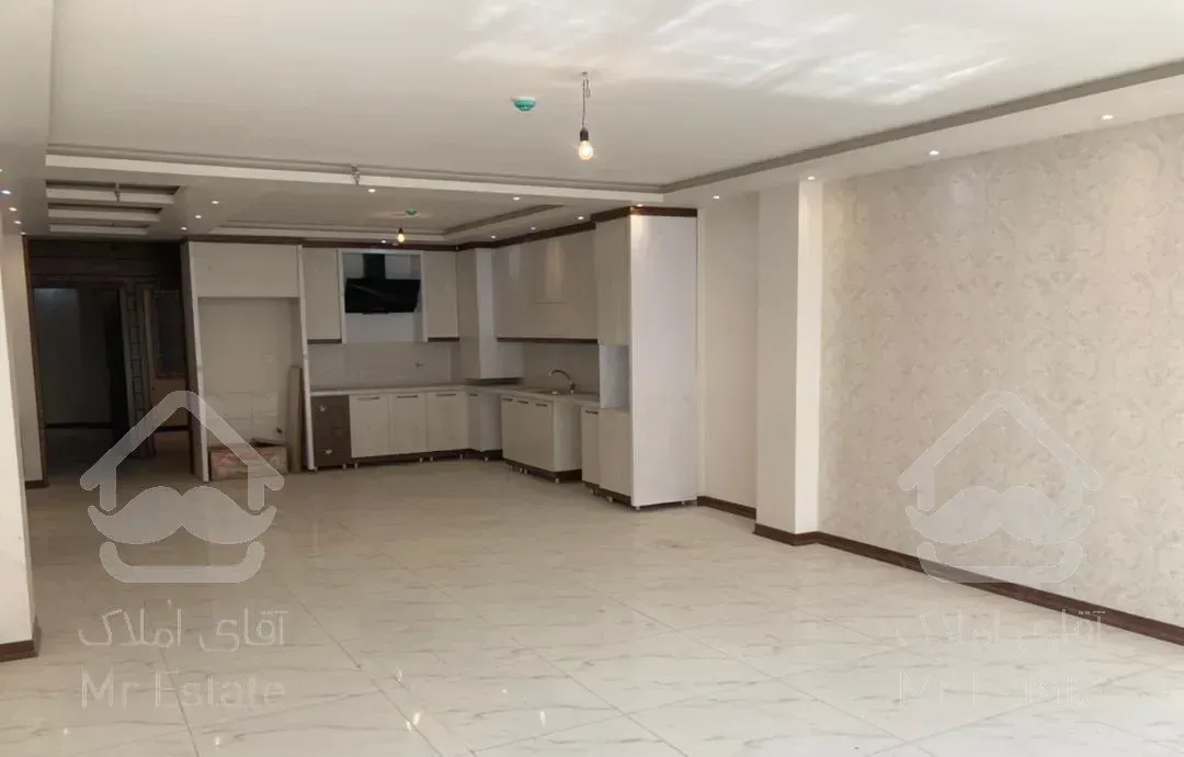 آپارتمان ٢٥٠ متری