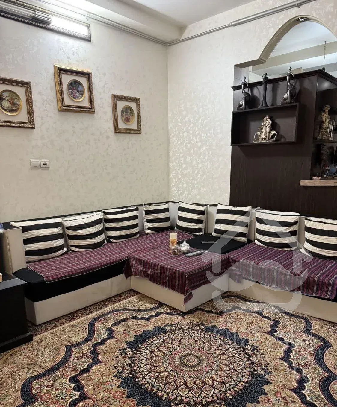 فروش آپارتمان ۶۲ متری ۲ خوابه طبقه ۳