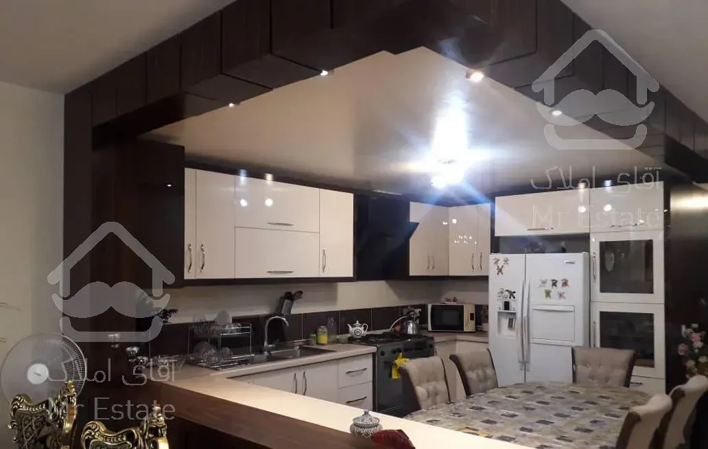 ۱۴۴ متر برج صیاد ۲ ، دریاچه چیتگر