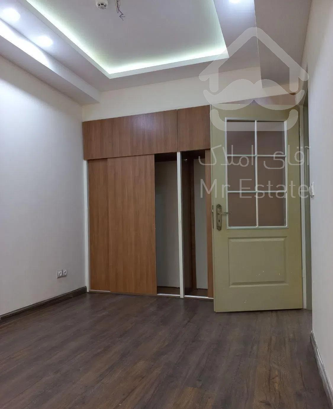 105متر 2ساله فول خ 152 فلکه اول