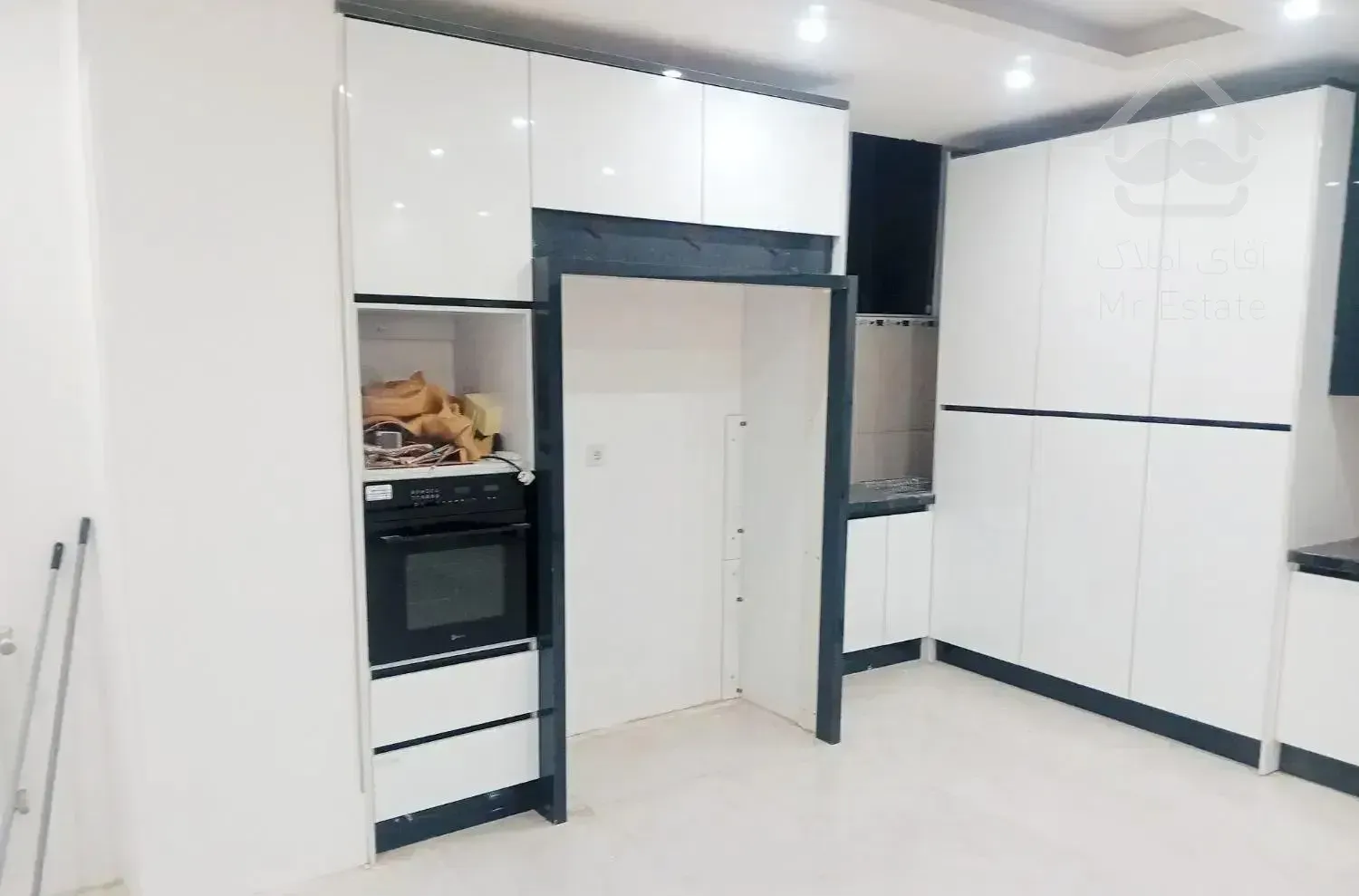 آپارتمان۱۶۰متری تک واحدی خ تهران محدوده مهتاب