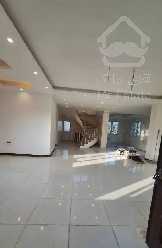 ویلای دوبلکس سند تک برگ دید ابدی