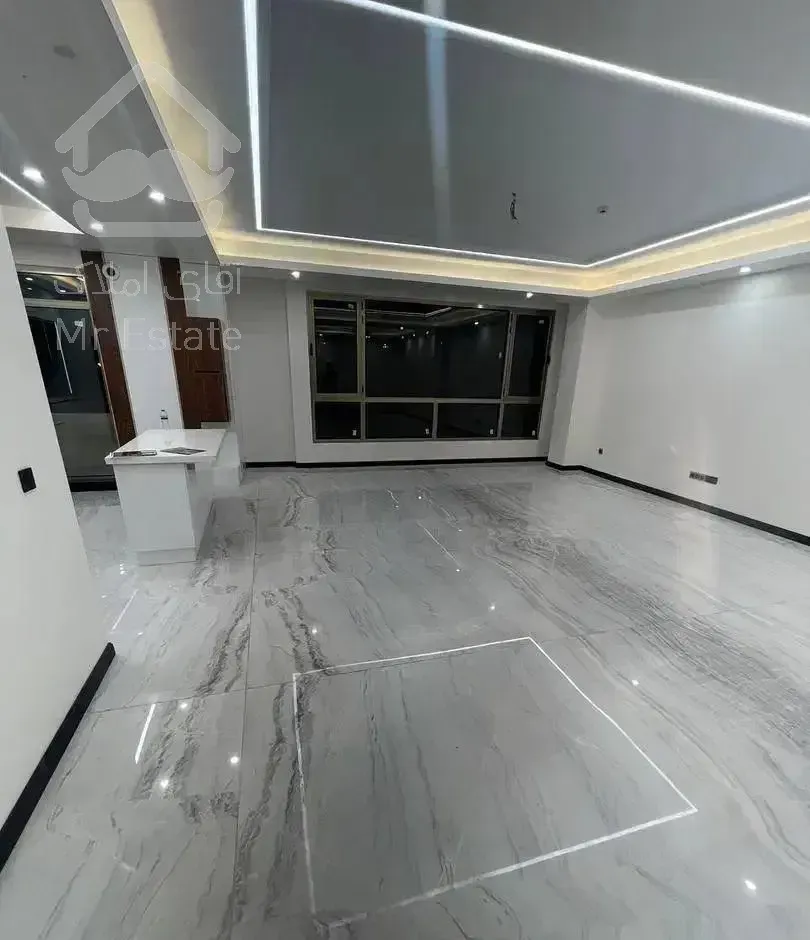 واحد کلید نخورده لوکس در مجلل ترین برج منطقه ۲۲