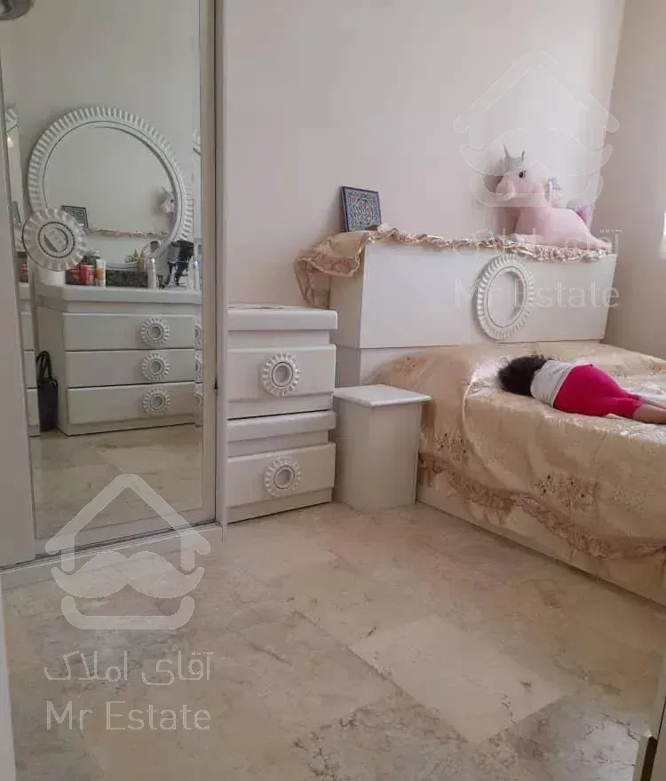 ۹۰ متر / ۲ خواب / فول امکانات / آلاله شرقی