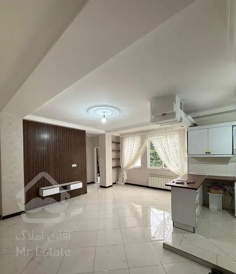 فروش واحد 70متری/ بازسازی شده/خ جمهوری