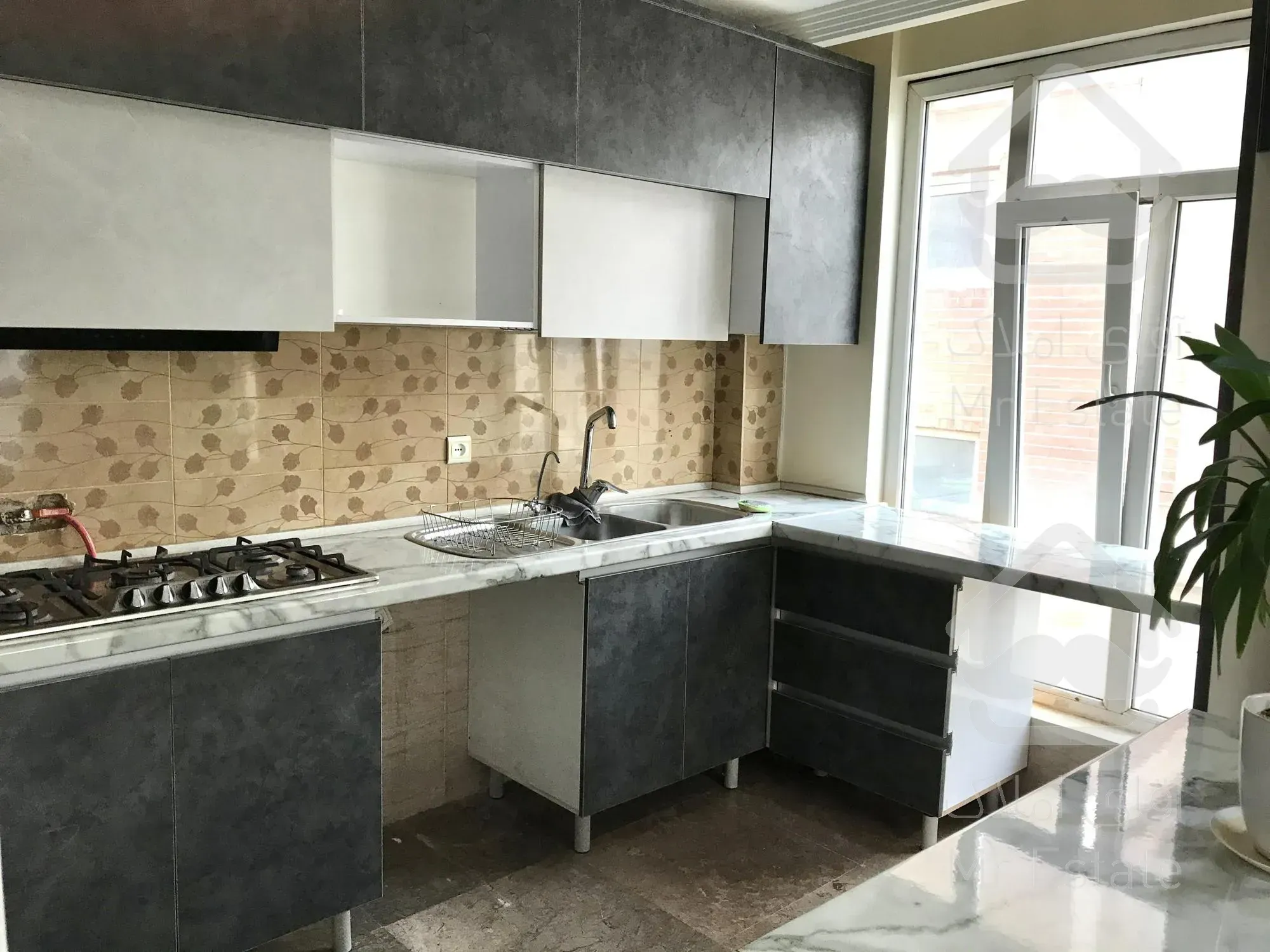 اجاره آپارتمان ۱۳۵ متر سه خواب در سعادت آباد