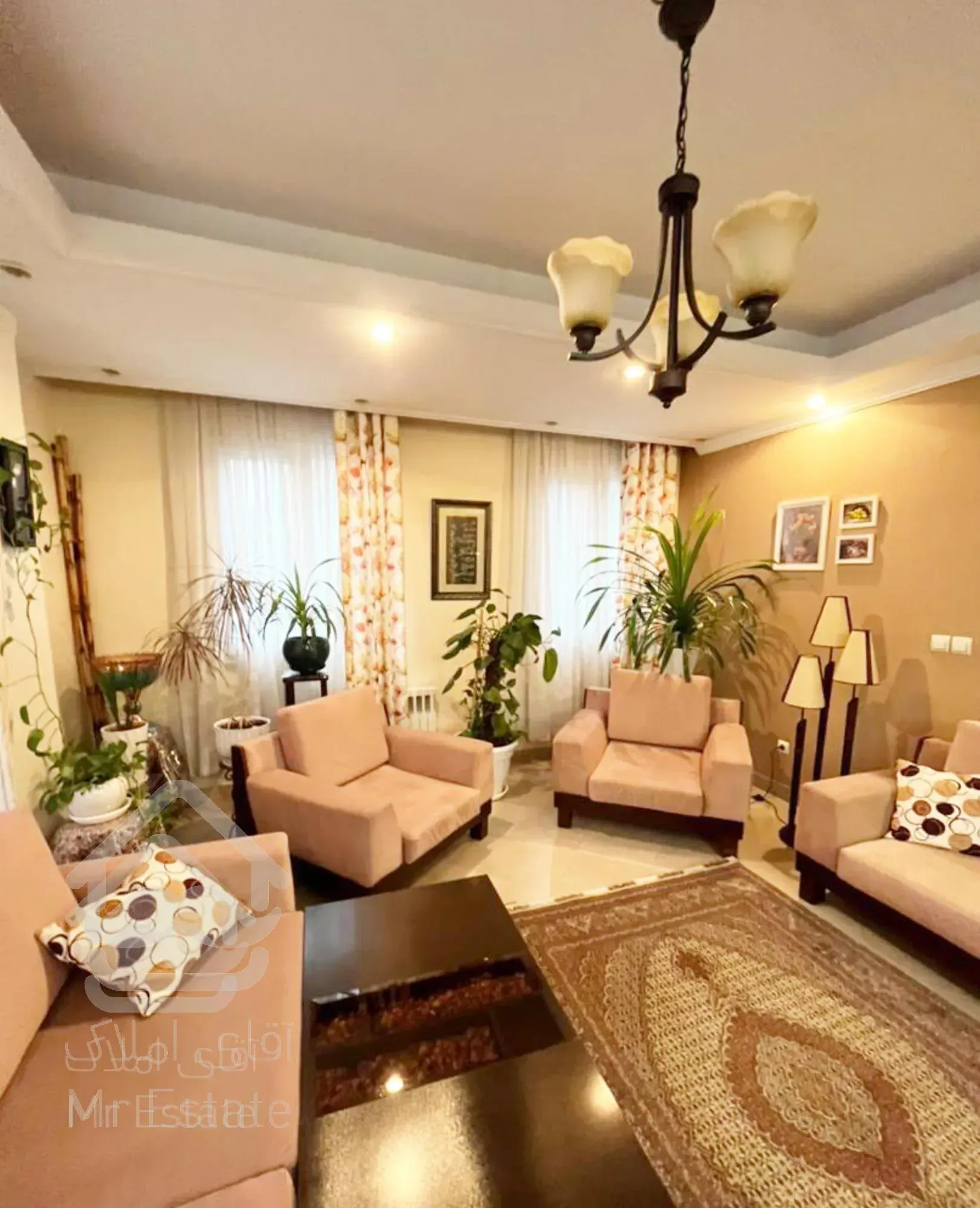 آپارتمان ۱۱۰ متر. فول . خوش نقشه . مالک منعطف