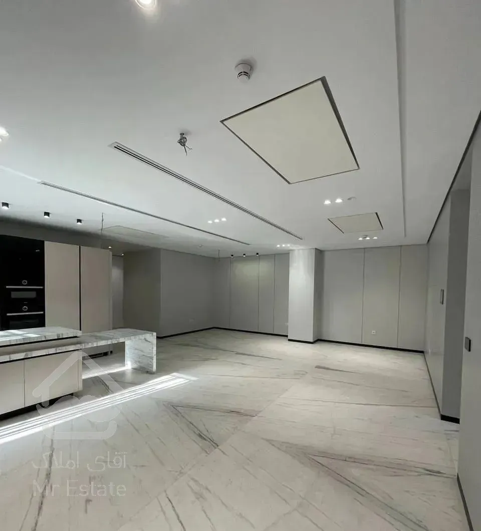 آپارتمان ۱۷۰ متری ۴ خوابه تک واحدی