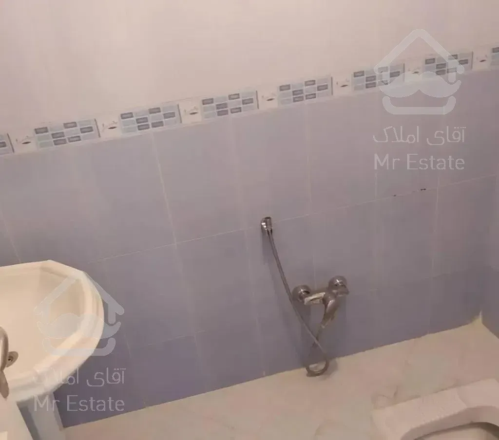 سروناز ۸۰ متری تمیز آماده ب تخلیه