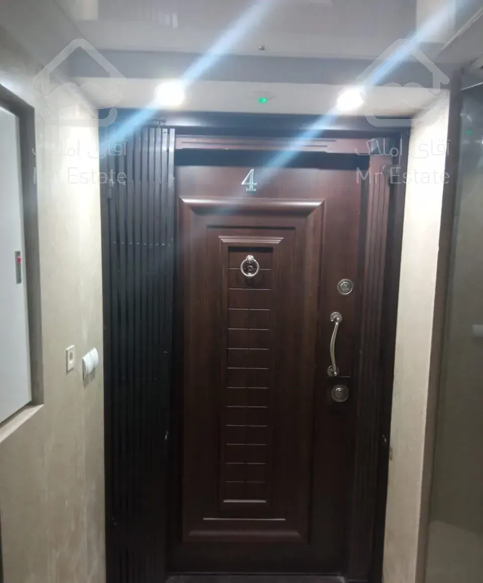 آپارتمان ۱۳۰ متر سه خواب در سعادت آباد