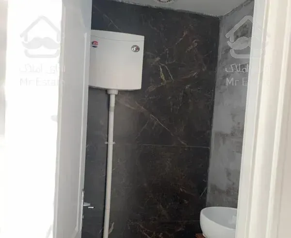 105 متر پونک / سه خواب / کلید نخورده /نفت