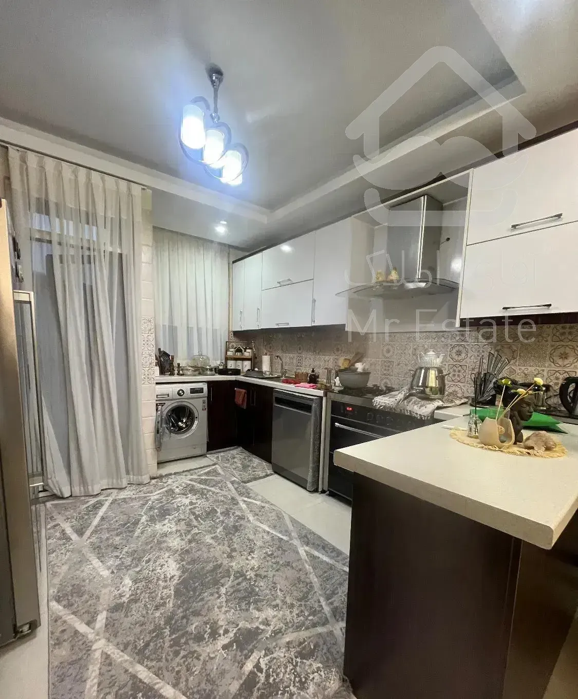 88 متر تک واحدی سالن مربع