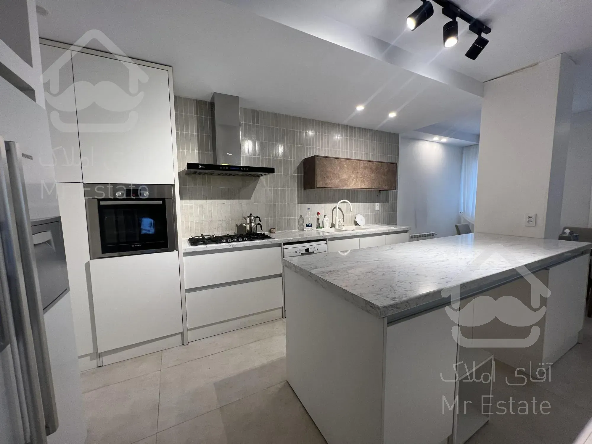 ۱۶۰متر شمال میرداماد فپل بازسازی