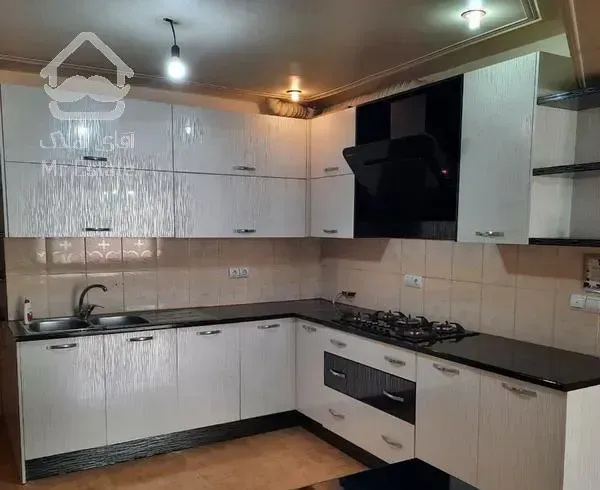 ۱۲۱ متر اشتراکی شمالی