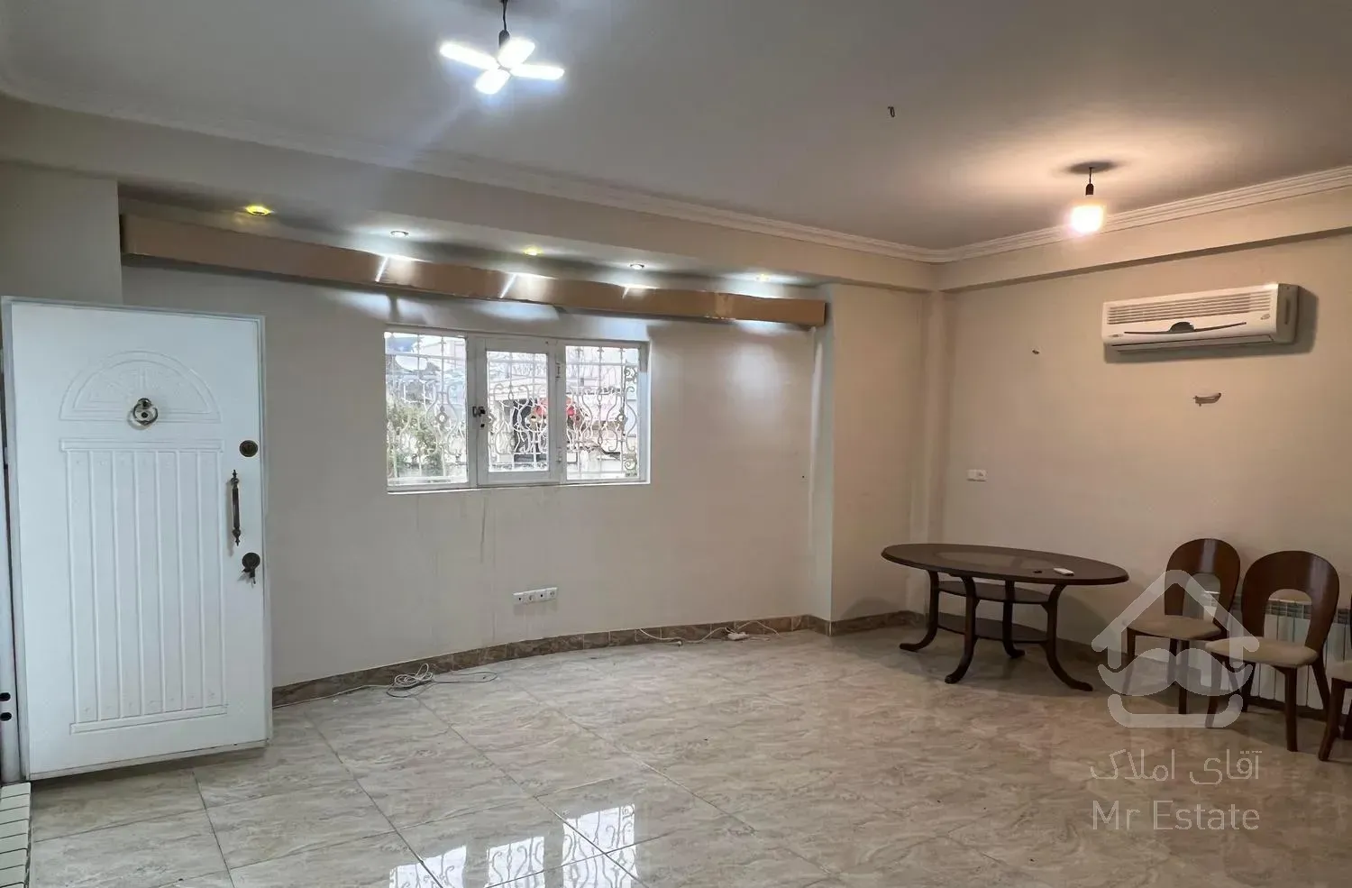 ویلای ۲۱۸ متری شیک با سند تک برگ ۶ دانگ