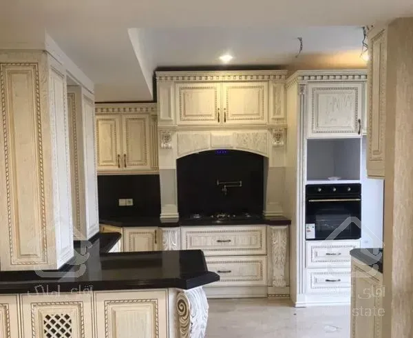 فروش آپارتمان/۱۴۰متری۳خواب/کامرانیه شمالی