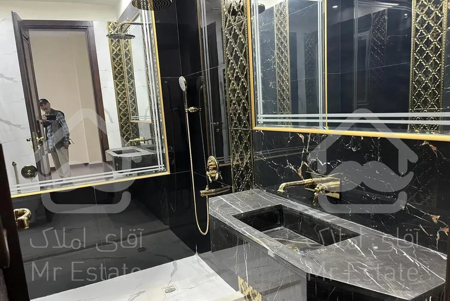 ٣٠٠متر٤ خوابه /ویو ابدی بدون مشرف/فول امکانات