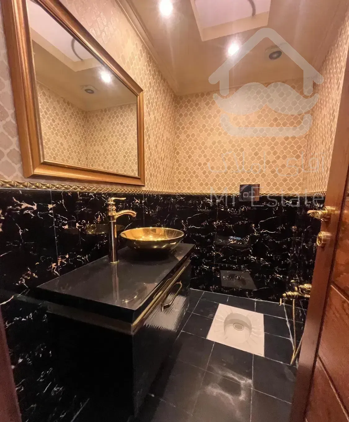 آپارتمان۱۵۰متر.پلان تفکیک.تاپ لوکیشن