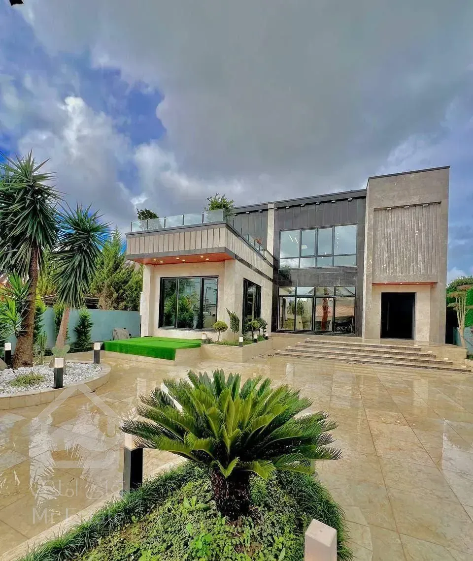 تریبلکس مدرن 500 متری/استخردار/4خواب مستر