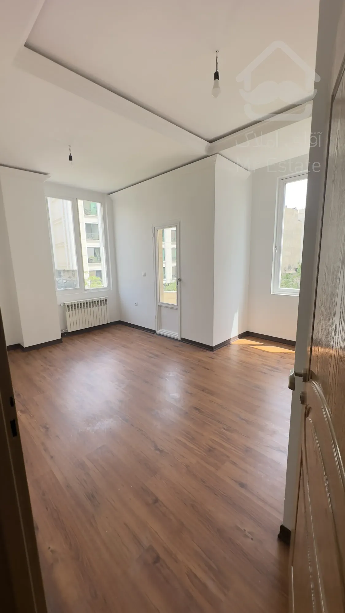 ۸۰متر۲خواب فول نور مستقیم تاپ لوکیشن