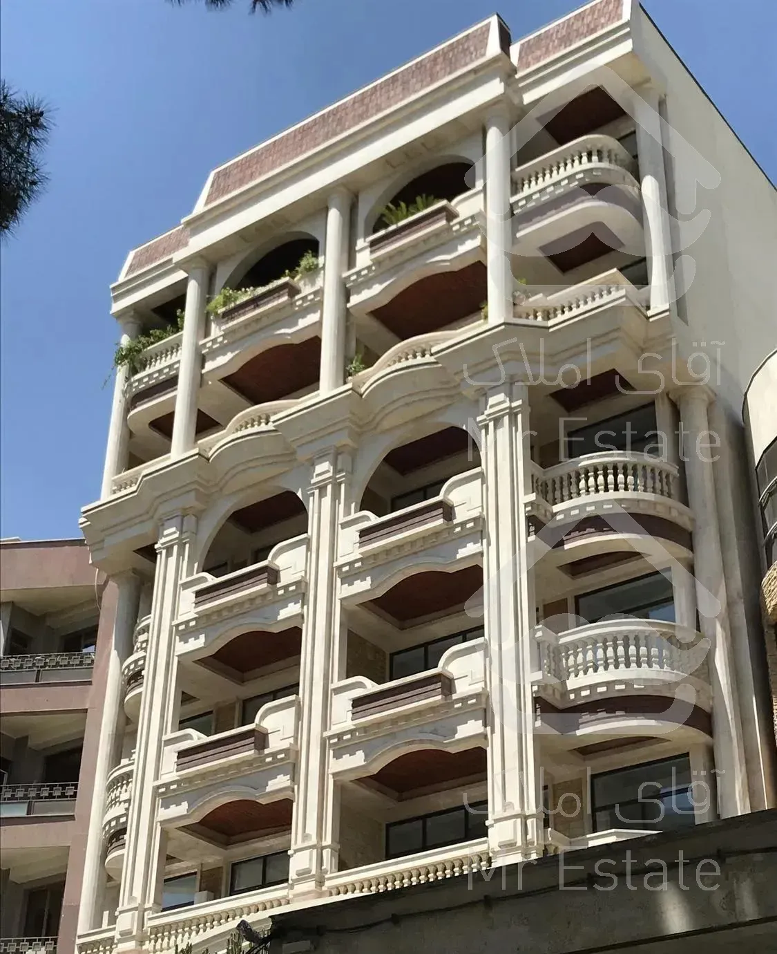 ۱۵۰ متری/۳ خواب/سال ۱۴۰۰