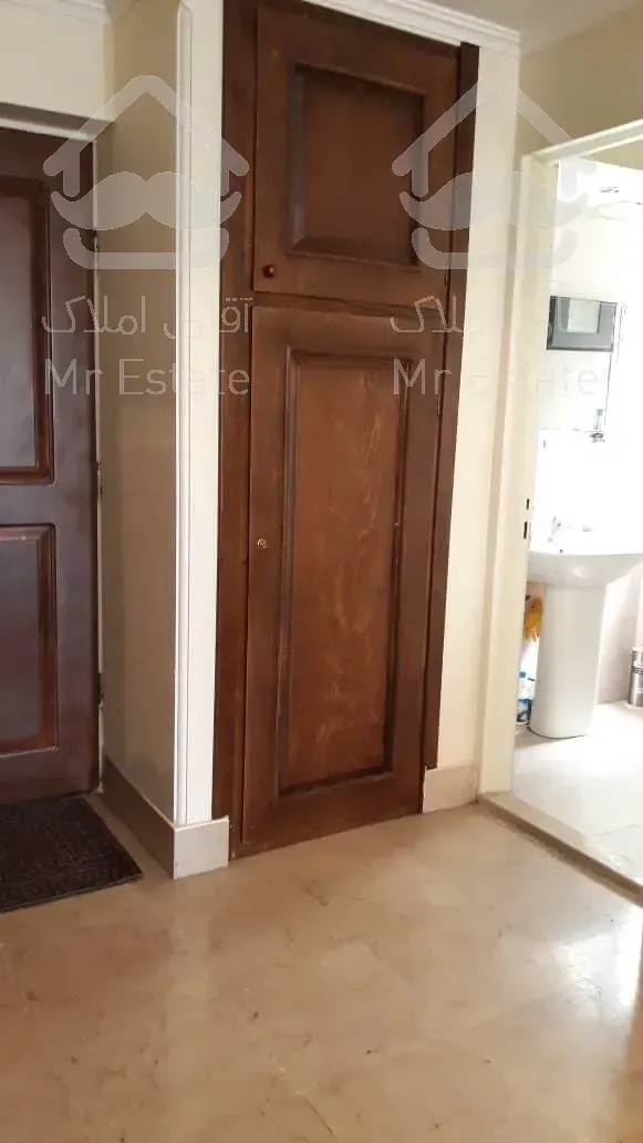 فروش کلنگی در نیاوران