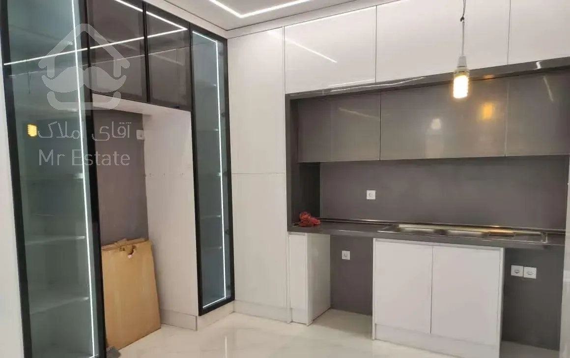 تجریش اول دزاشیب 110 متر فول بازسازی فول امکانات