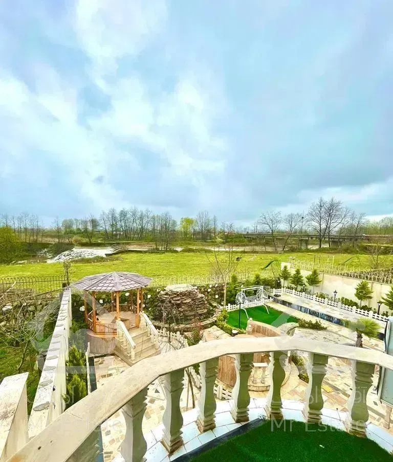 اجاره ویلا باغ استخر دار  در فومن