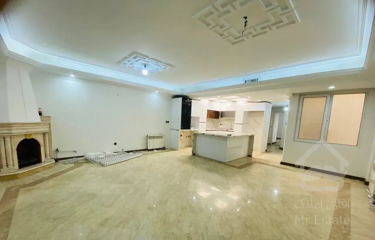 ۹۷ متری دو خوابه در بلوار عدل پونک، نما تراورتن