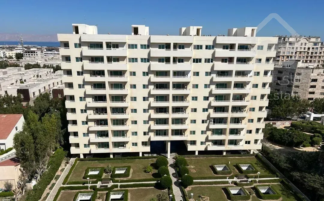 پنت هاوس برج دامون صدف سه خوابه