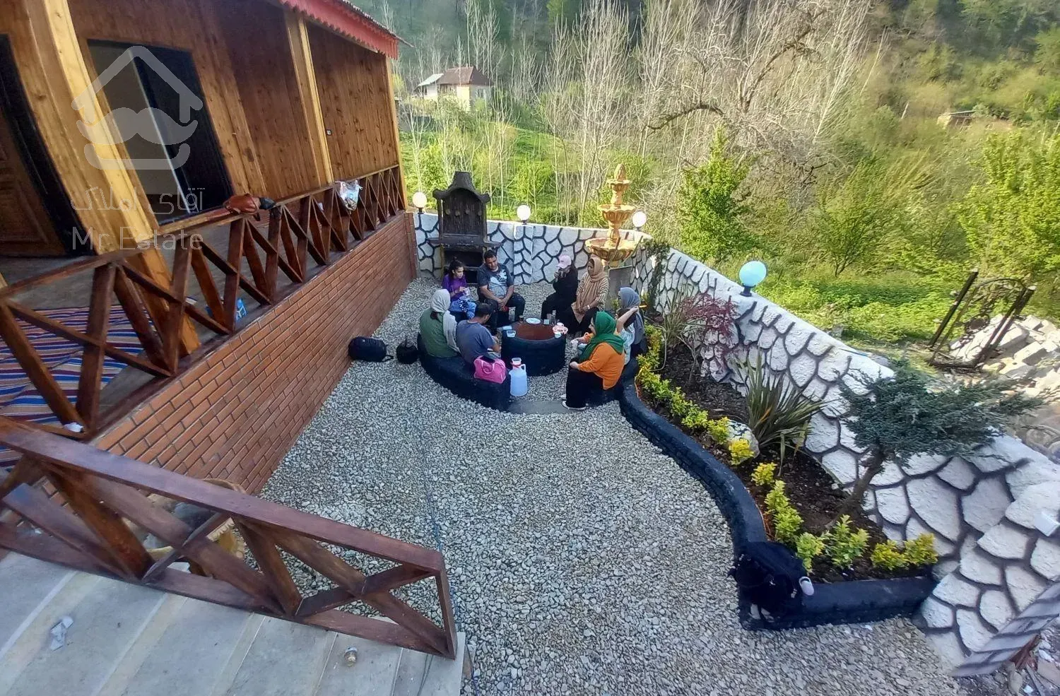 ویلا جنگلی شیک و زیبا  با شرایط عالی