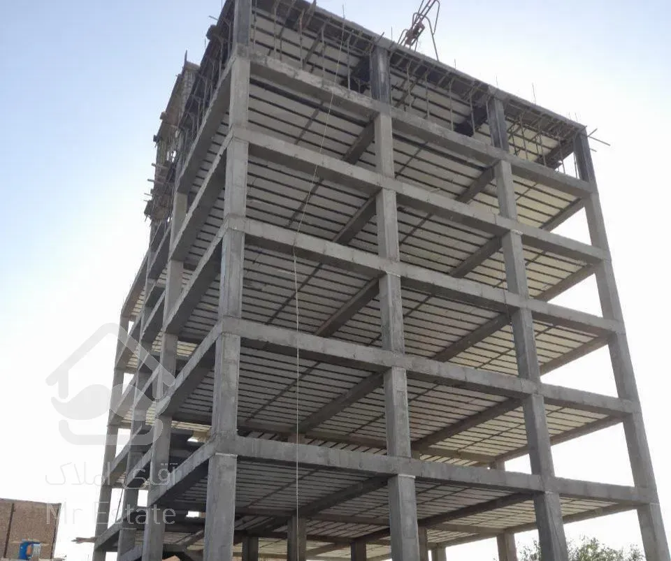 فروش یا تهاطر آپارتمان در حال ساخت با ویلا