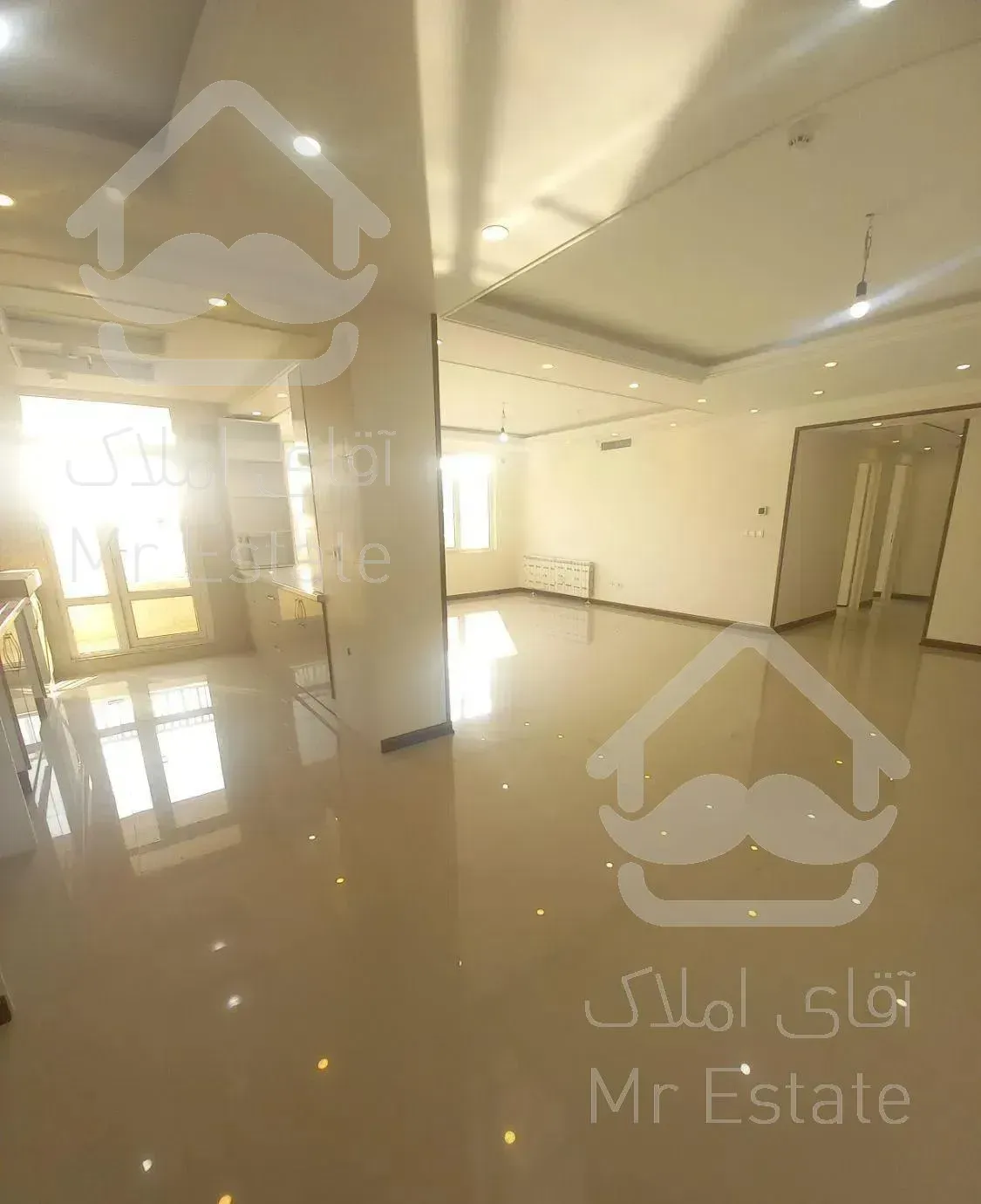 ۱۳۳متر ۳خواب/ نوساز سند اماده/ افتابگیر جنوبی