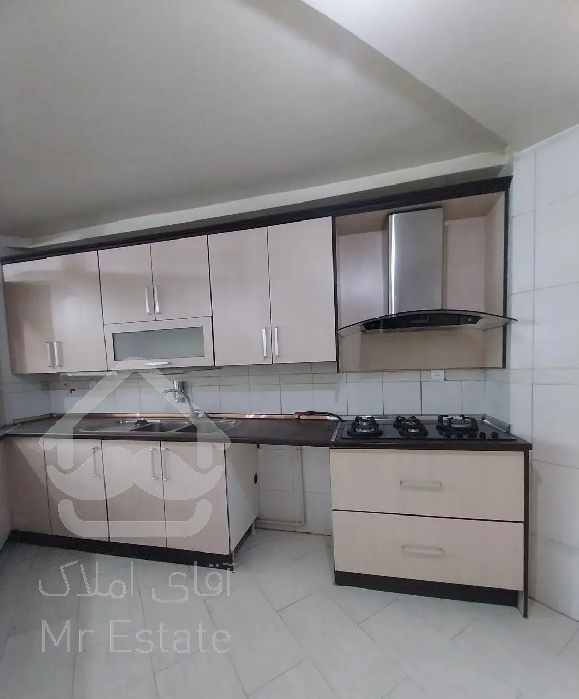 اجاره آپارتمان ۲۰۸ متری ۲ خوابه همکف در هوانیروز