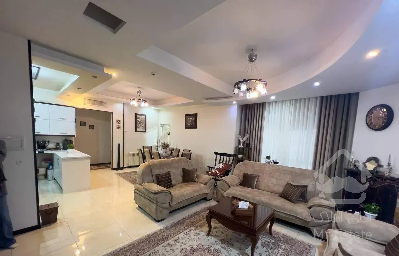 آپارتمان ۱۲۹ متری ،۳ خواب ،فاز ۳،بلوک ۱