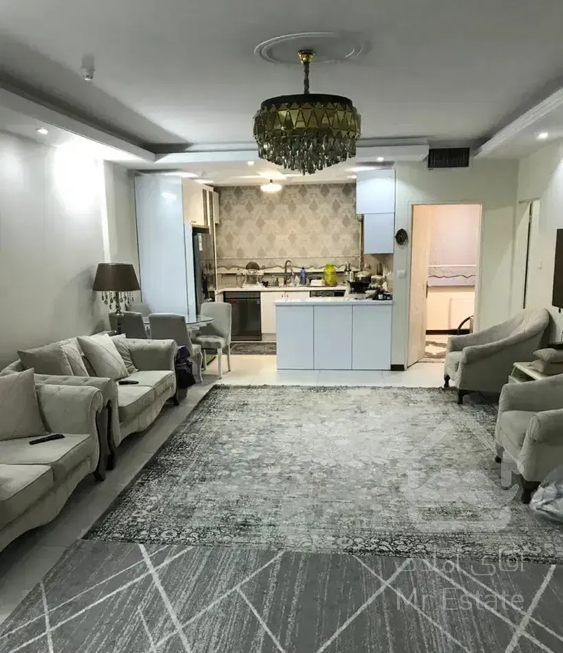 آپارتمان ۹۵ متر اقاجانلو تک واحدی نوساز