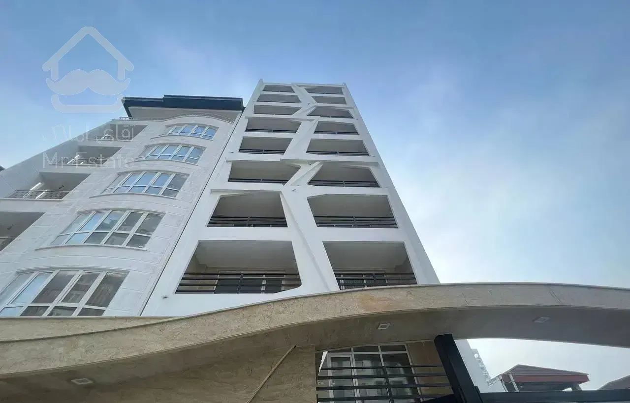 فروش آپارتمان ۱۱۵ متری خط دریا سرخرود