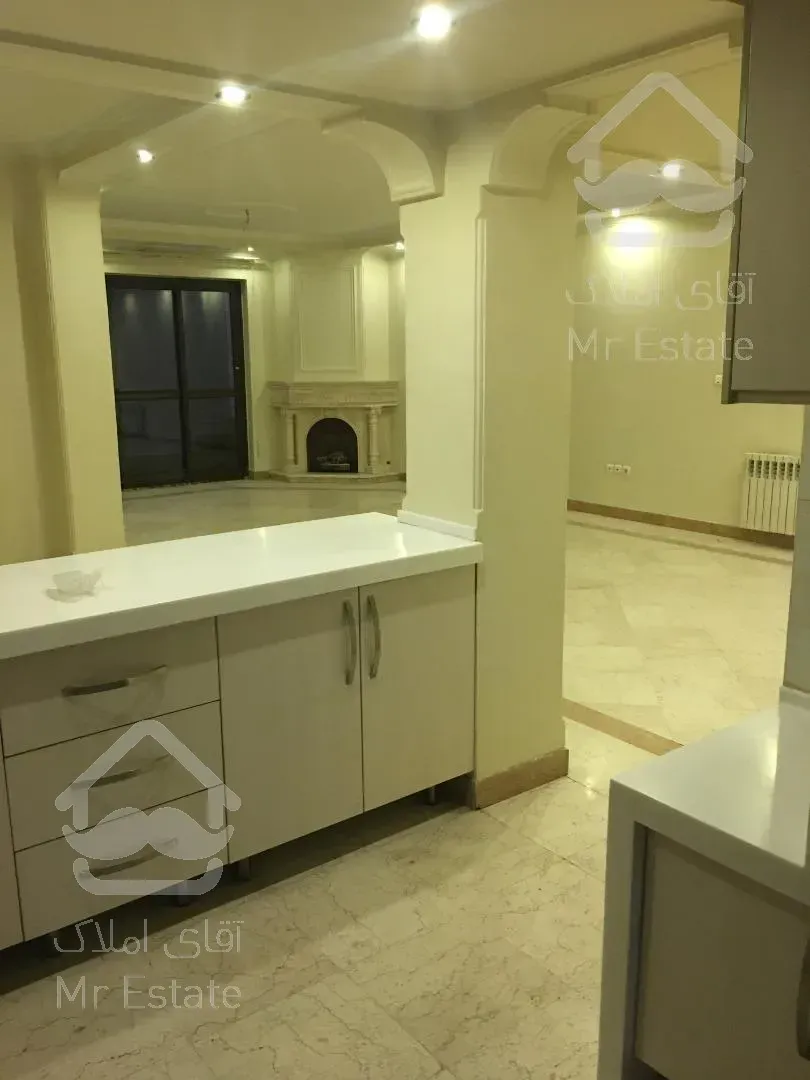 با سلام  ۱۴۰متر مجتمع اوپی جی. رهن اجاره تخلیه با دیدعالی قیمت ۵۰۰میلیون ودیعه واجاره ماهیانه ۶میلیون