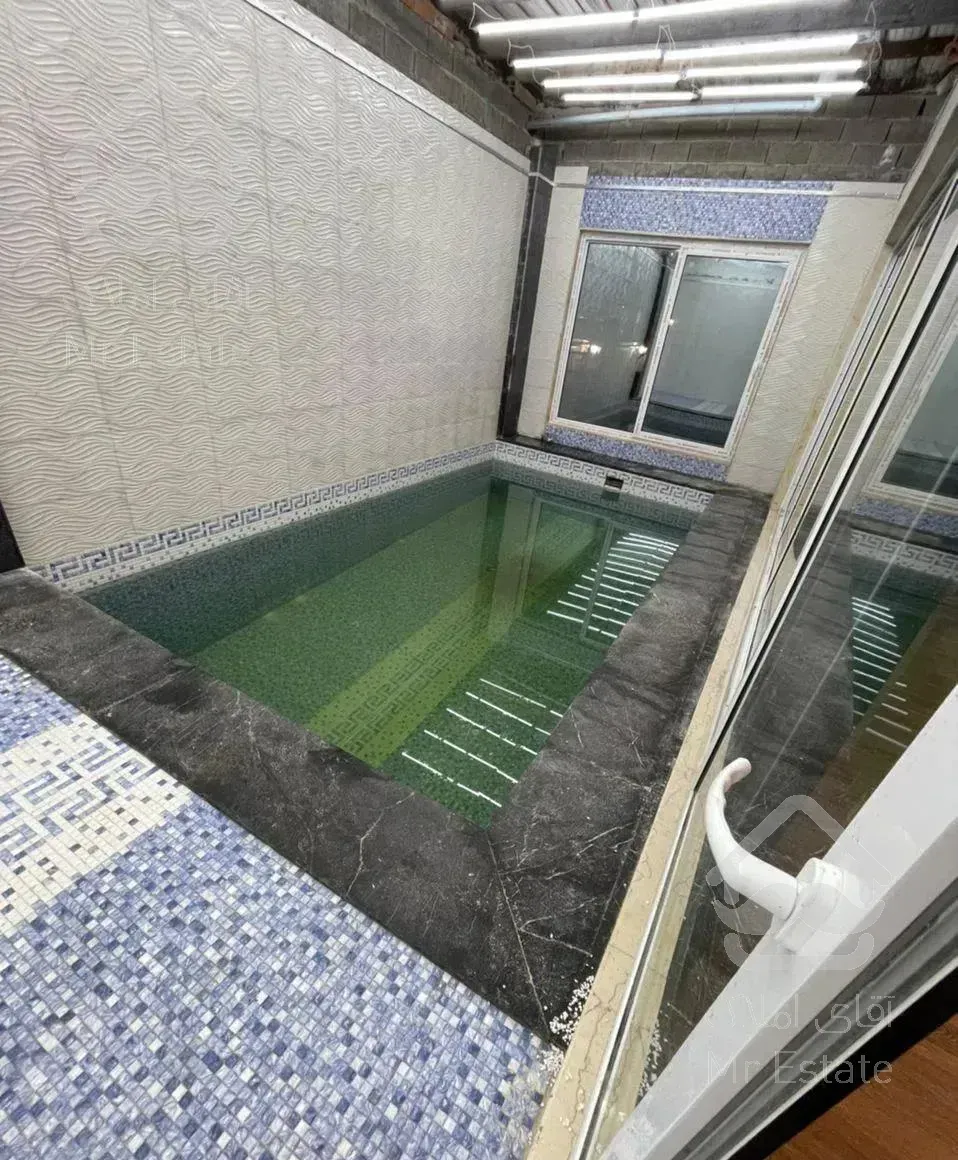 دو خواب مستر استخردار (دوبلکس مدرن)