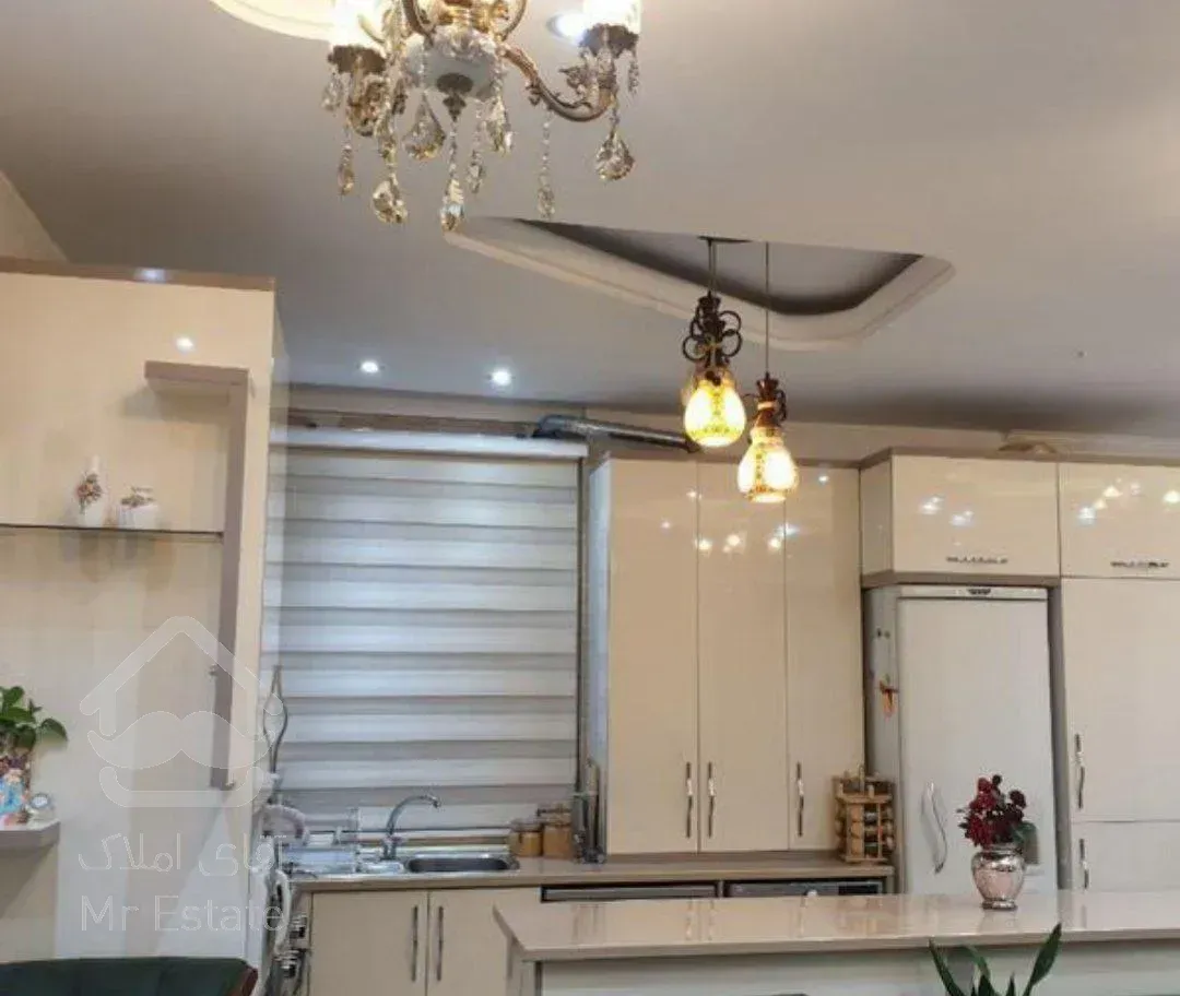 ۶۲ متر با پارکینگ شمال ستارخان