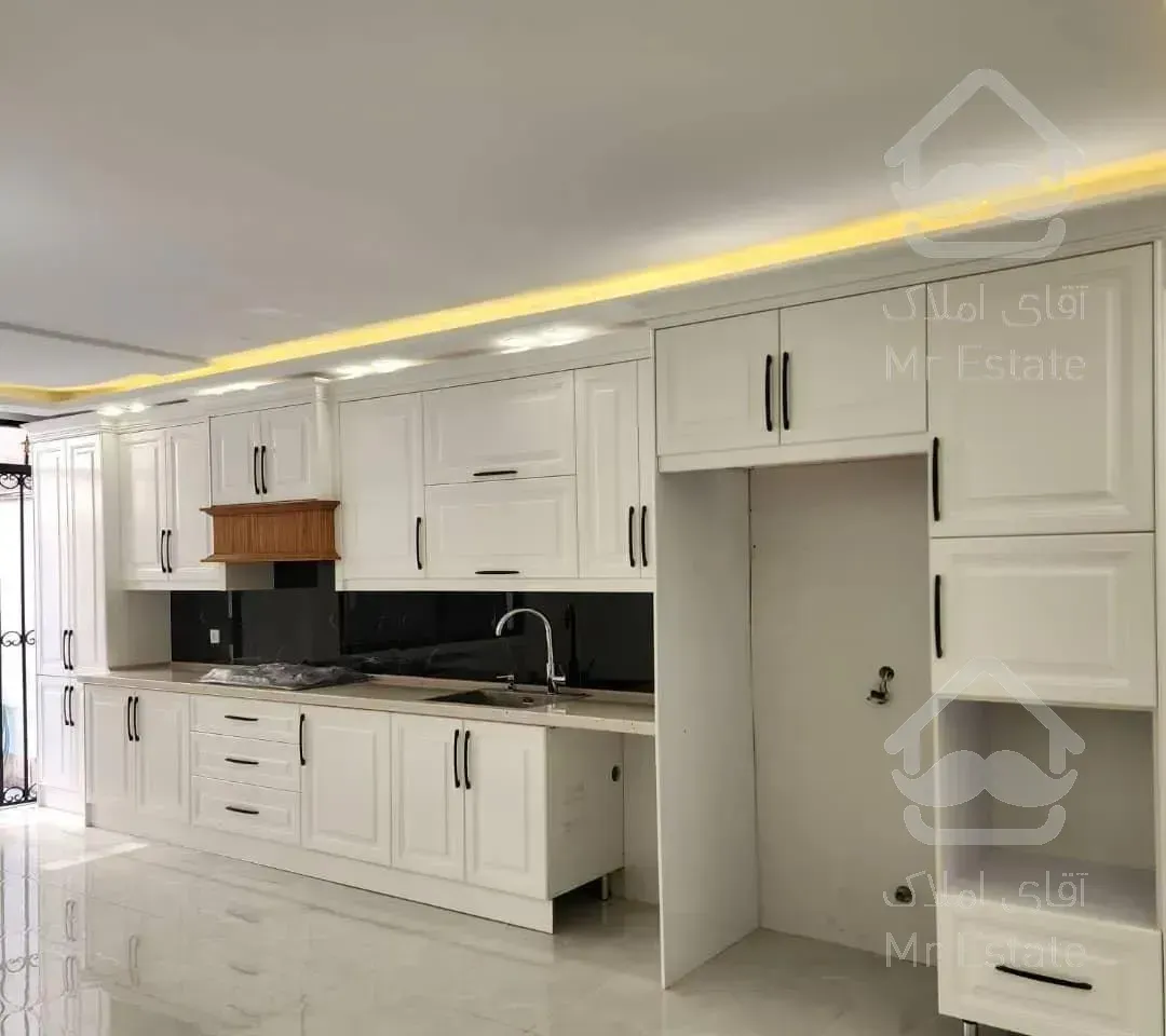 عباس آباد۹۳متر//حیاط دار