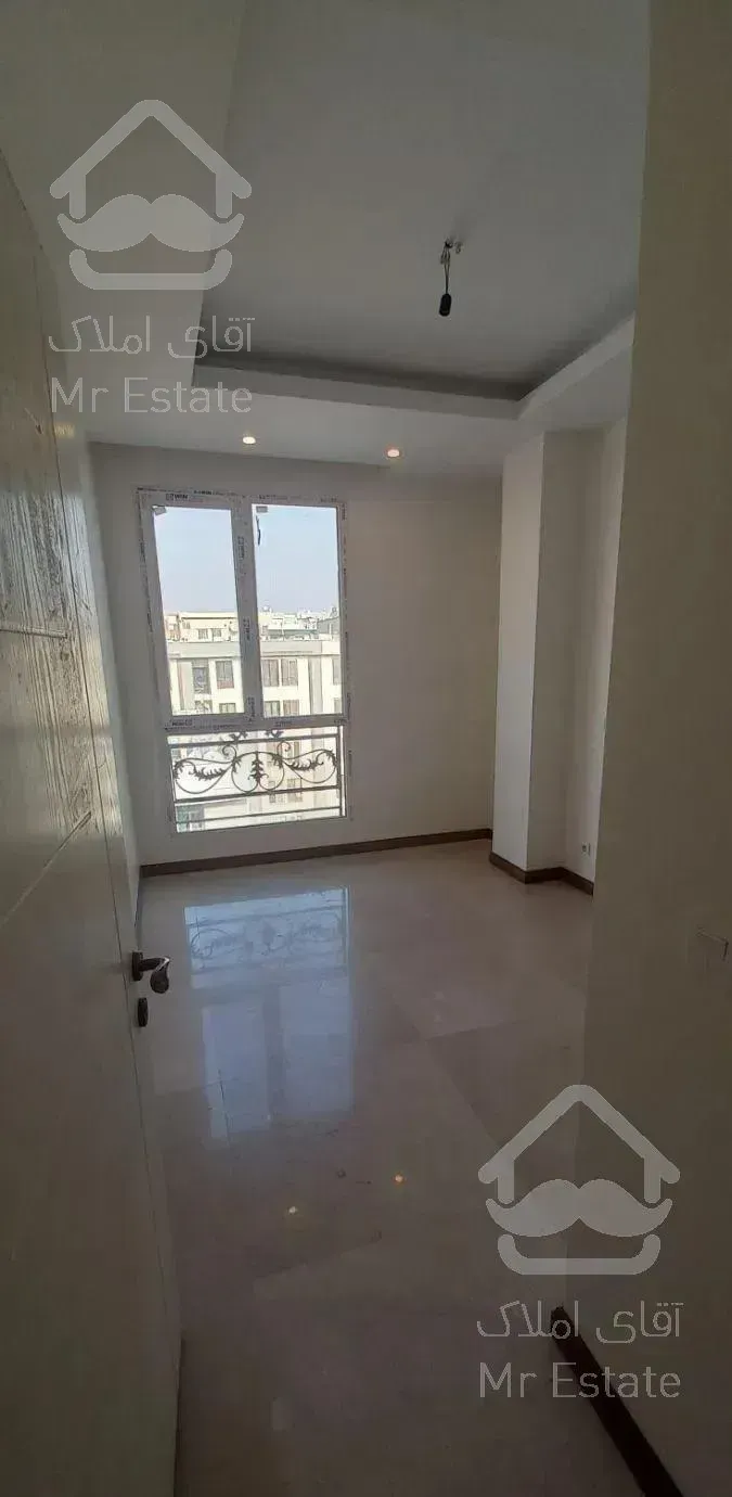 ۱۴۵ متر سه خواب اردیبهشت جنوبی دو پارکینگ