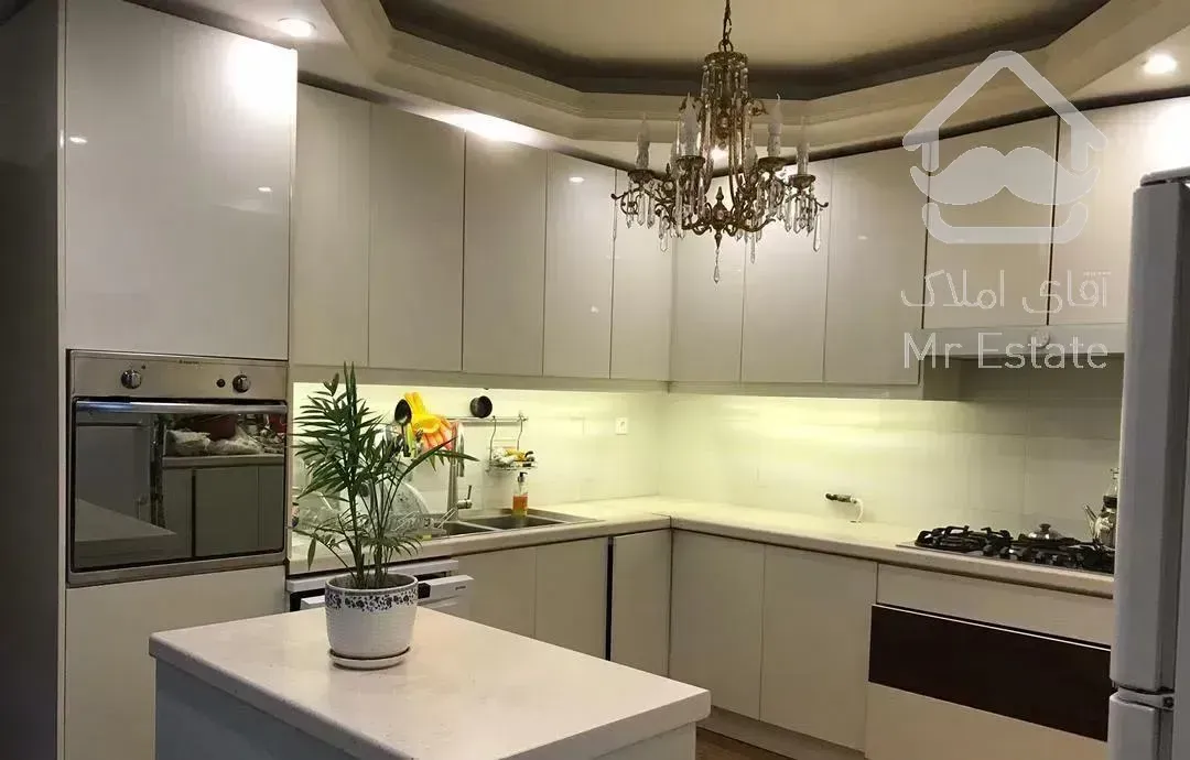 ۱۲۵ متر/خوش نقشه/۲تراس/مناسب سکونت/کوی فراز