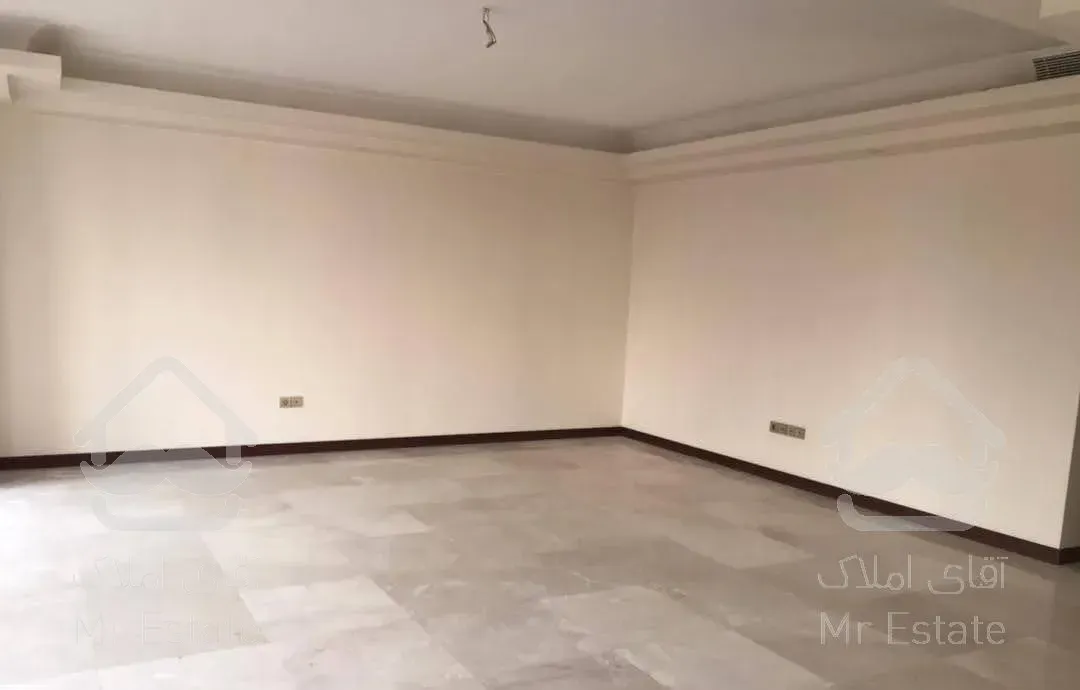 112 متر تاپ لوکیشن منطقه