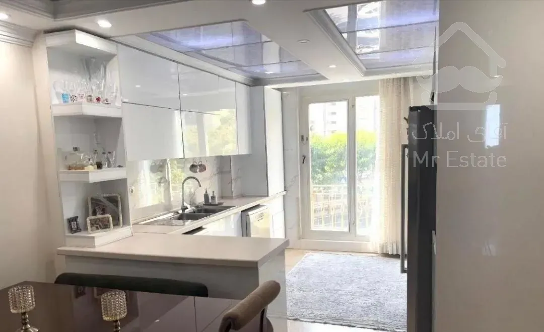 68 متر / 2 خواب / زیر قیمت / قدرالسهم ۴۰متری