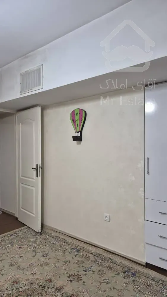 فروش فوری ۸۳متر دو خواب